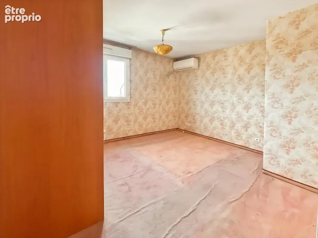 126 m² au dernier étage – Un appartement à réinventer selon vos envies - photo 13