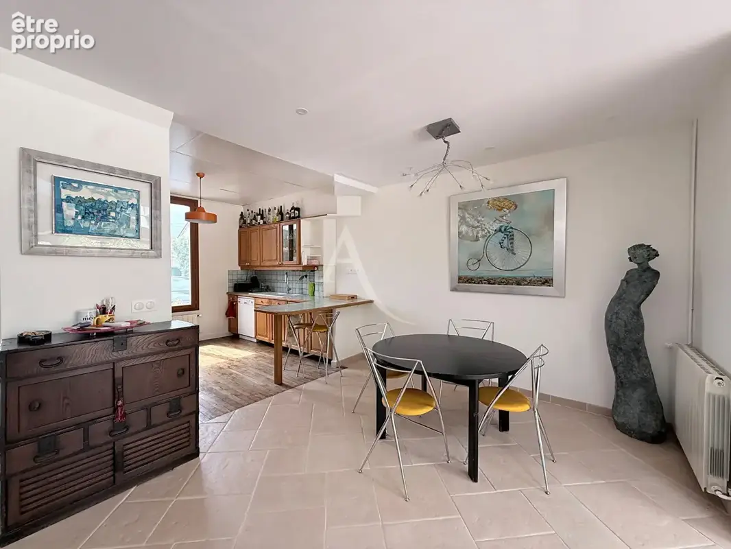 À vendre - Chelles : maison de caractère où l'ancien rencontre le contemporain - photo 3