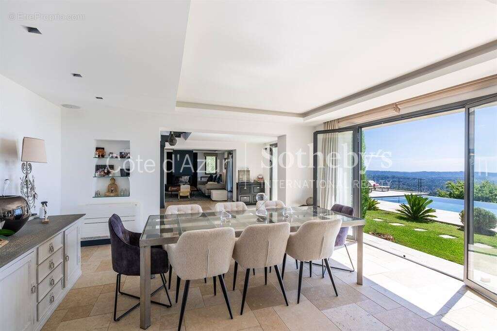 Le Tignet, villa rénovée vue mer panoramique, piscine à débordement et appartement - photo 14