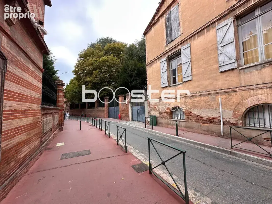 Rare à Saint-Étienne : Grand appartement traversant de 155 m² avec ascenseur,  2 terrasses, 2 parkings en sous-sol - photo 7