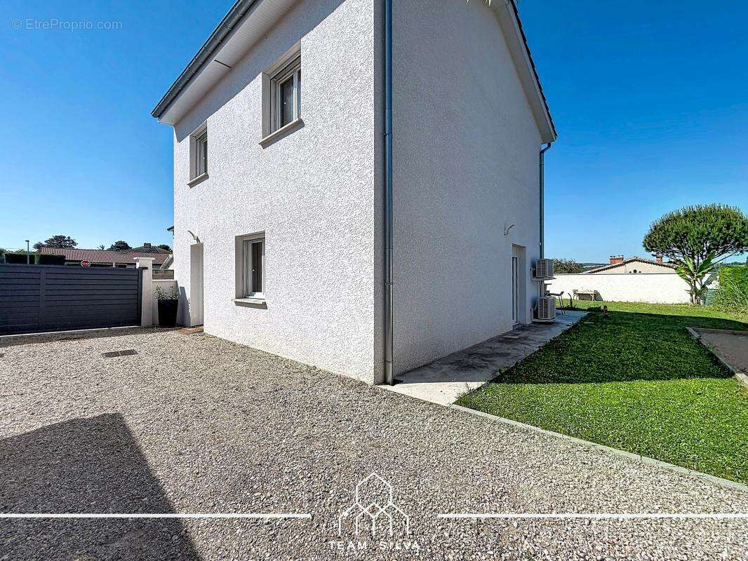 Maison à CHASSE-SUR-RHONE