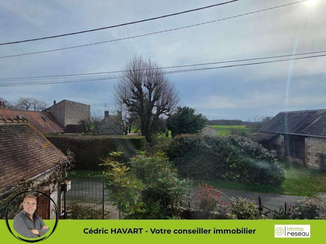 Maison à MEZIERES-EN-BRENNE