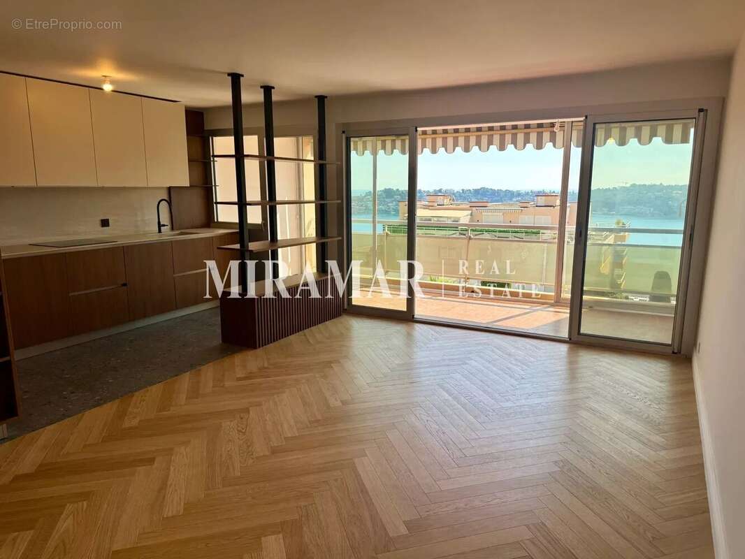 Appartement à VILLEFRANCHE-SUR-MER