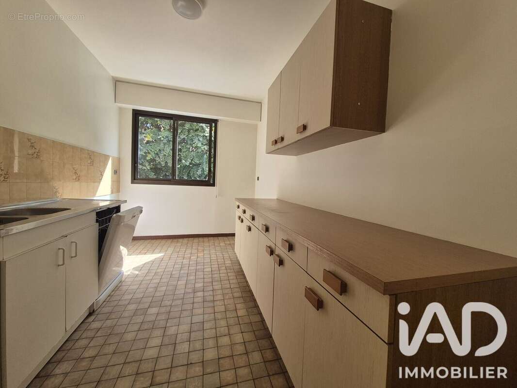 Appartement 89 m² à Pau  - photo 4