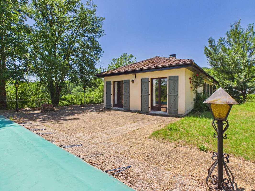 Maison à SIORAC-EN-PERIGORD
