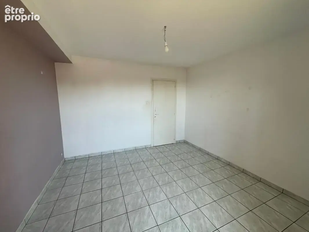 Maison 120 m² - 5 chambres - 837 m² de terrain - environnement calme - photo 9