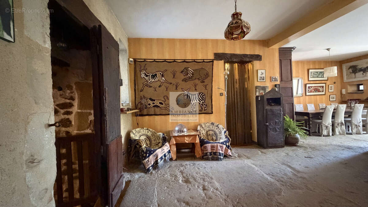 Maison à GUILHERAND-GRANGES