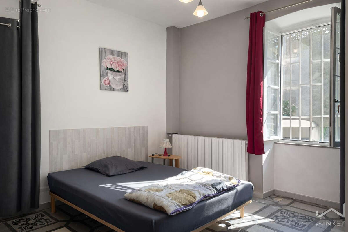 Appartement à BOURG-SAINT-ANDEOL