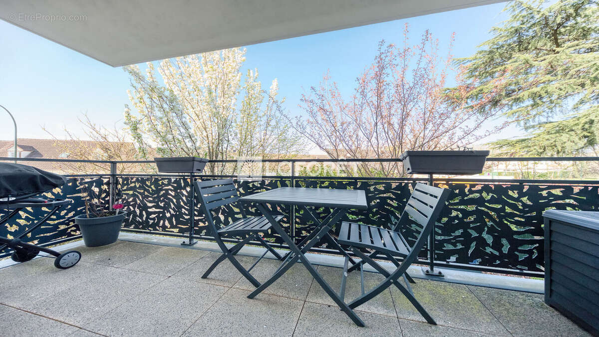 Appartement à PONTAULT-COMBAULT