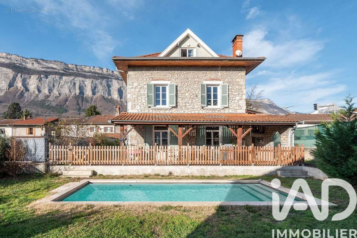 Photo 2 - Maison à MONTBONNOT-SAINT-MARTIN