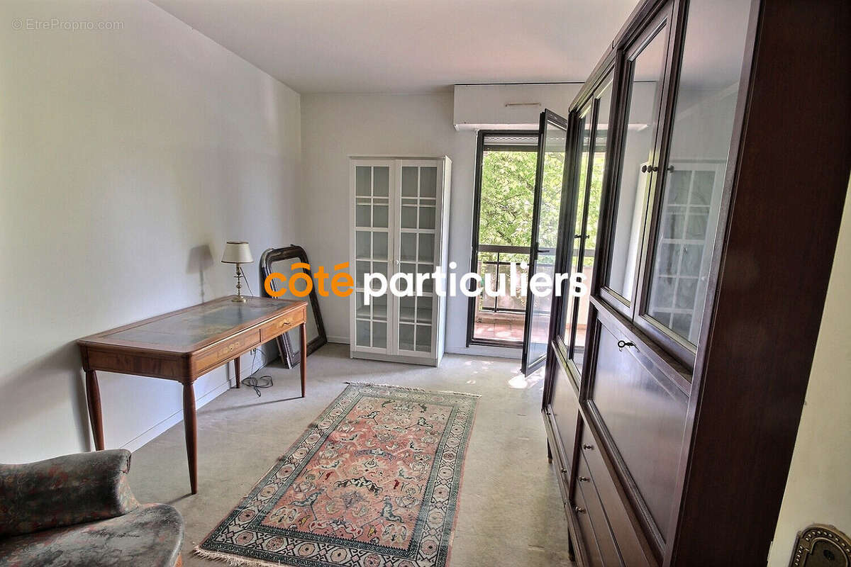 Appartement à CHATILLON