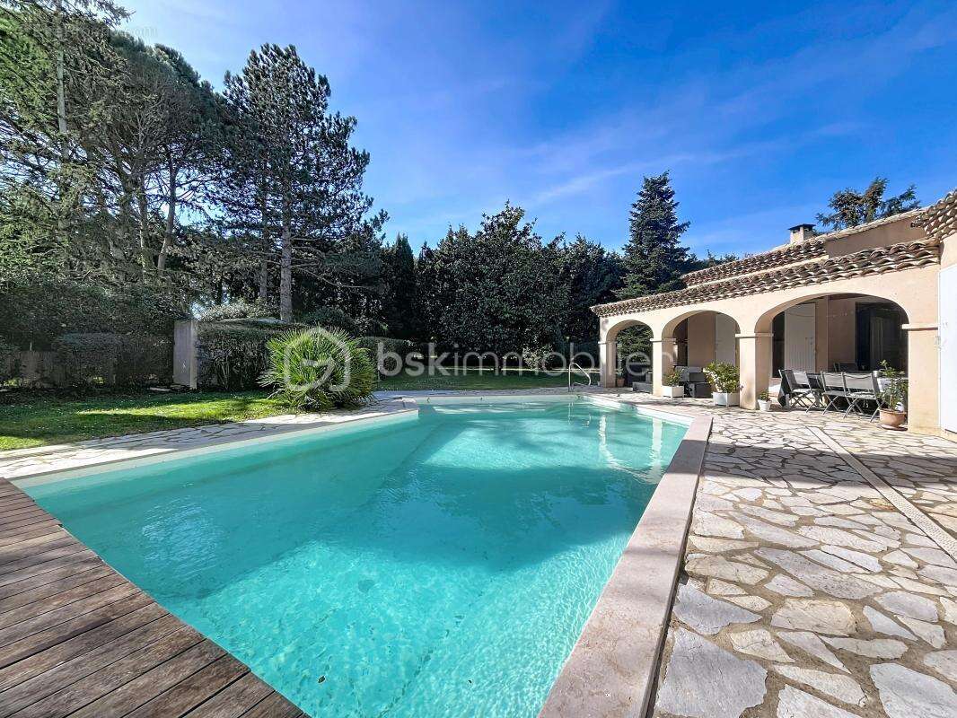 Maison à NIMES