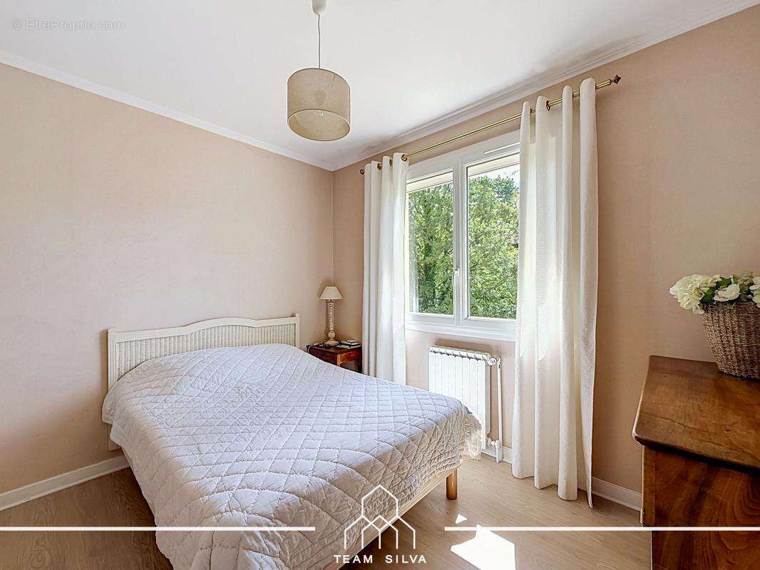Maison 100 m² à Seyssuel  - photo 9