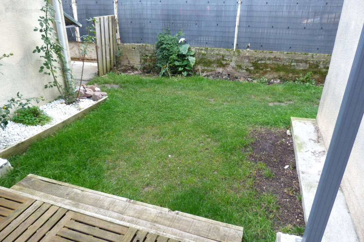 Maison à SAINT-AUBIN-DE-CRETOT