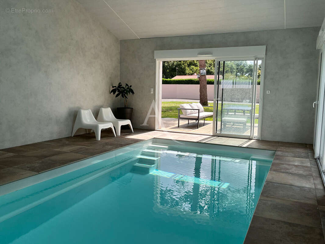 Maison à LANDERONDE