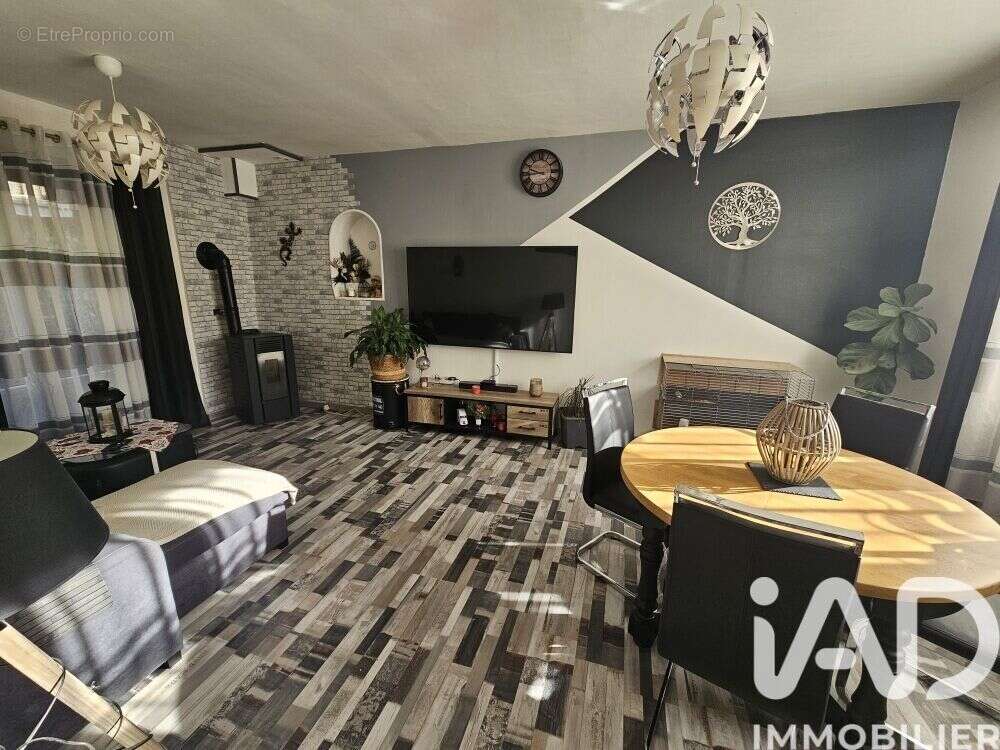 Photo 5 - Maison à MONT-SAINT-PERE