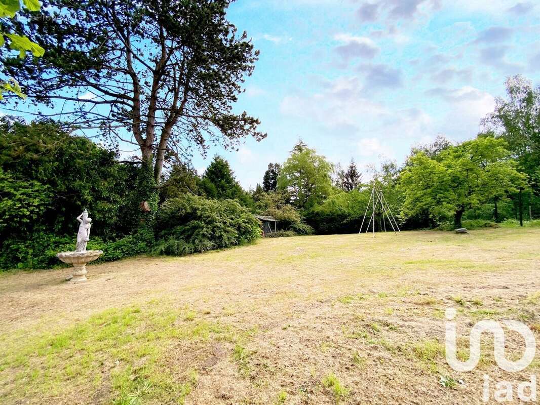 Maison 231 m² à Longvilliers  - photo 2