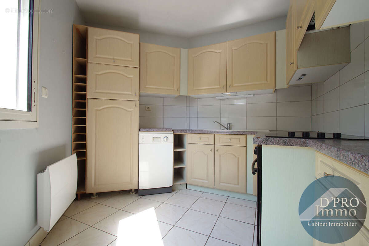 Appartement T3 lumineux à vendre à Nantes, proche écoles et transports - photo 4