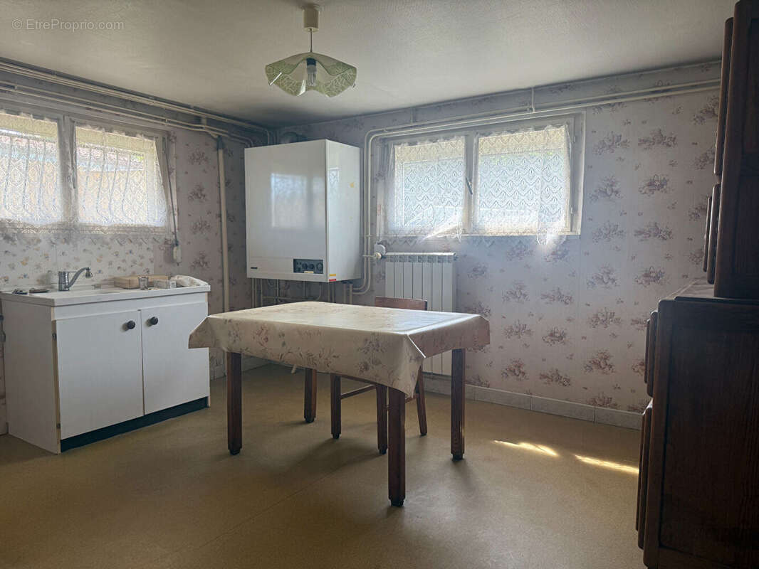 Maison à THAON-LES-VOSGES