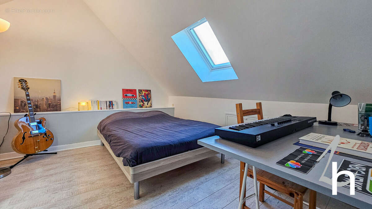 Maison à FONTENAY-LE-PESNEL