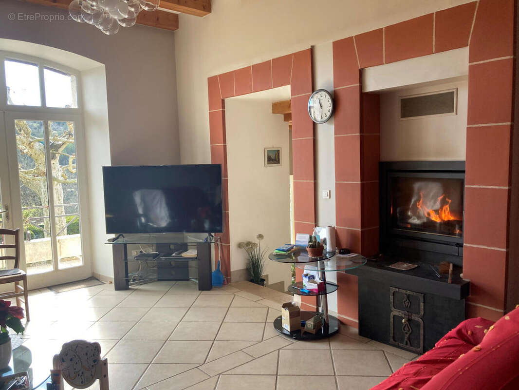 cheminee salon - Maison à CAHORS