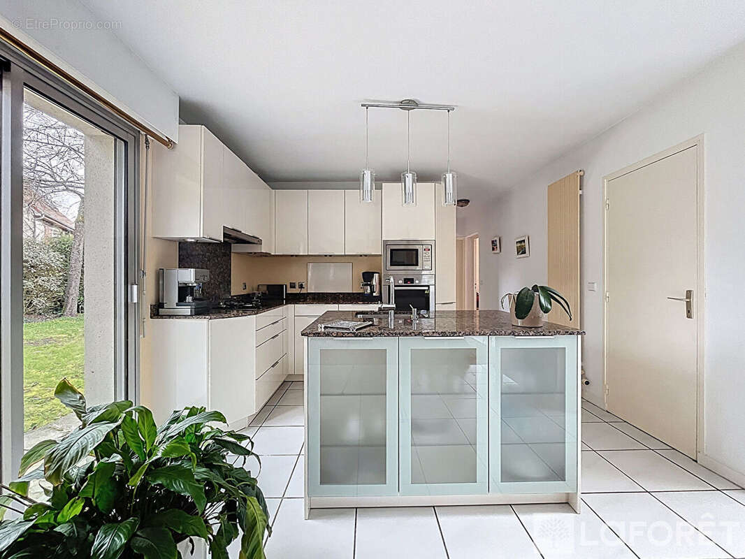 Maison à LA VILLE-DU-BOIS