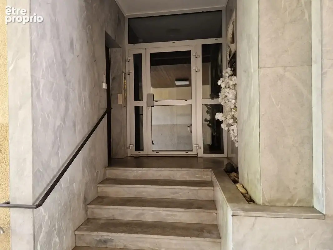 Centre ville appartement avec stationnement - photo 18