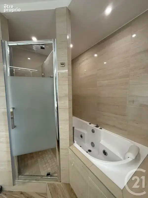 Appartement 4 pièces 84 m² à vendre à Villeurbanne (69100) - photo 5