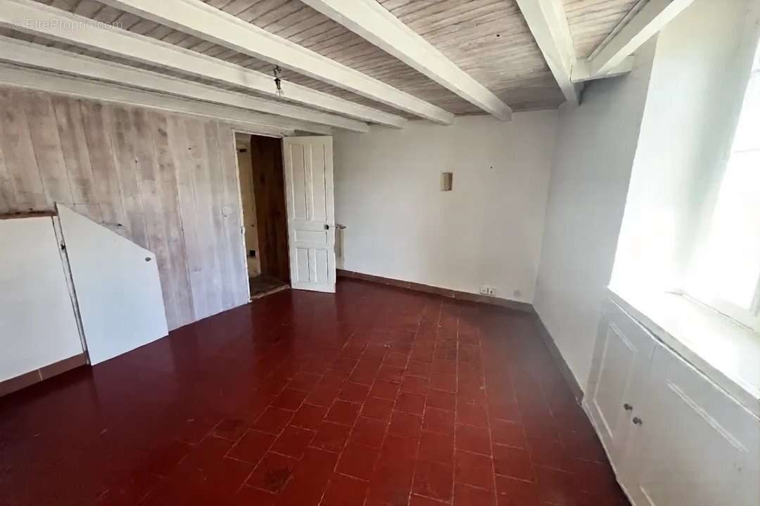 Maison à SAINT-HIPPOLYTE-DU-FORT
