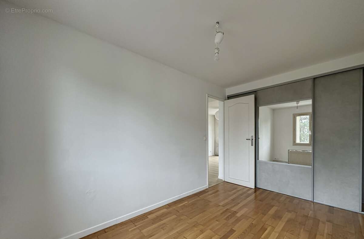 Appartement à VAUCRESSON