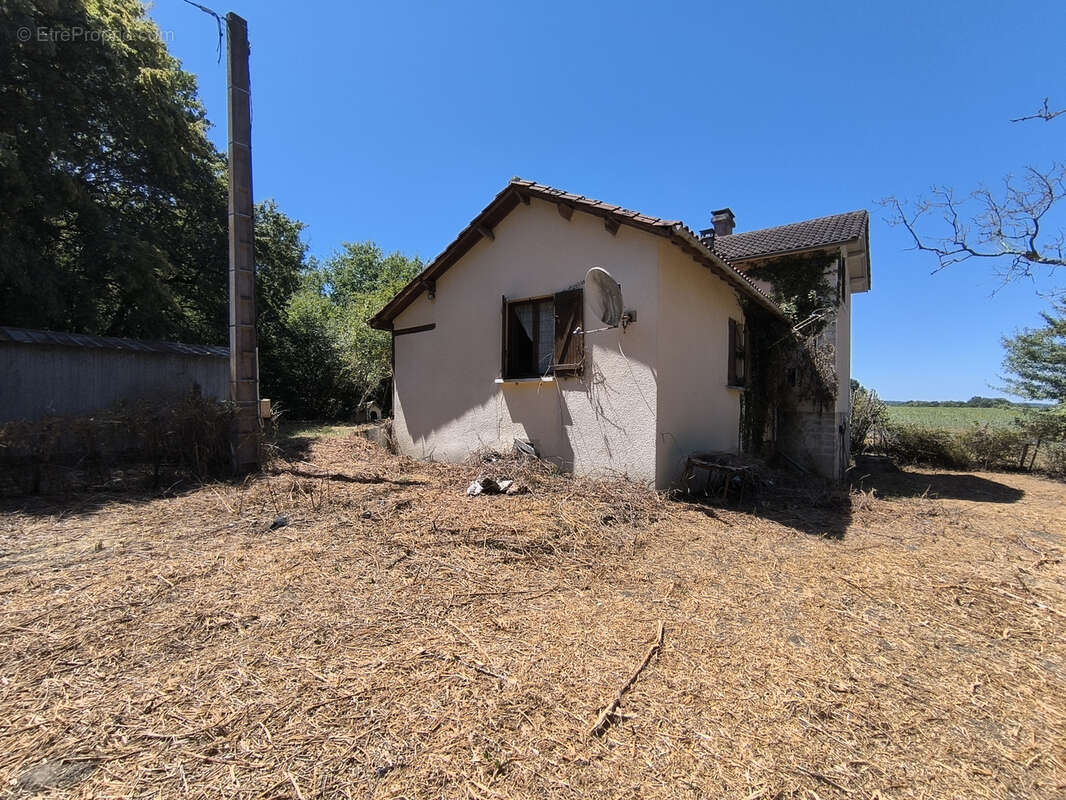Maison de 2 chambres sur 95m2 sans voisin proche - photo 15
