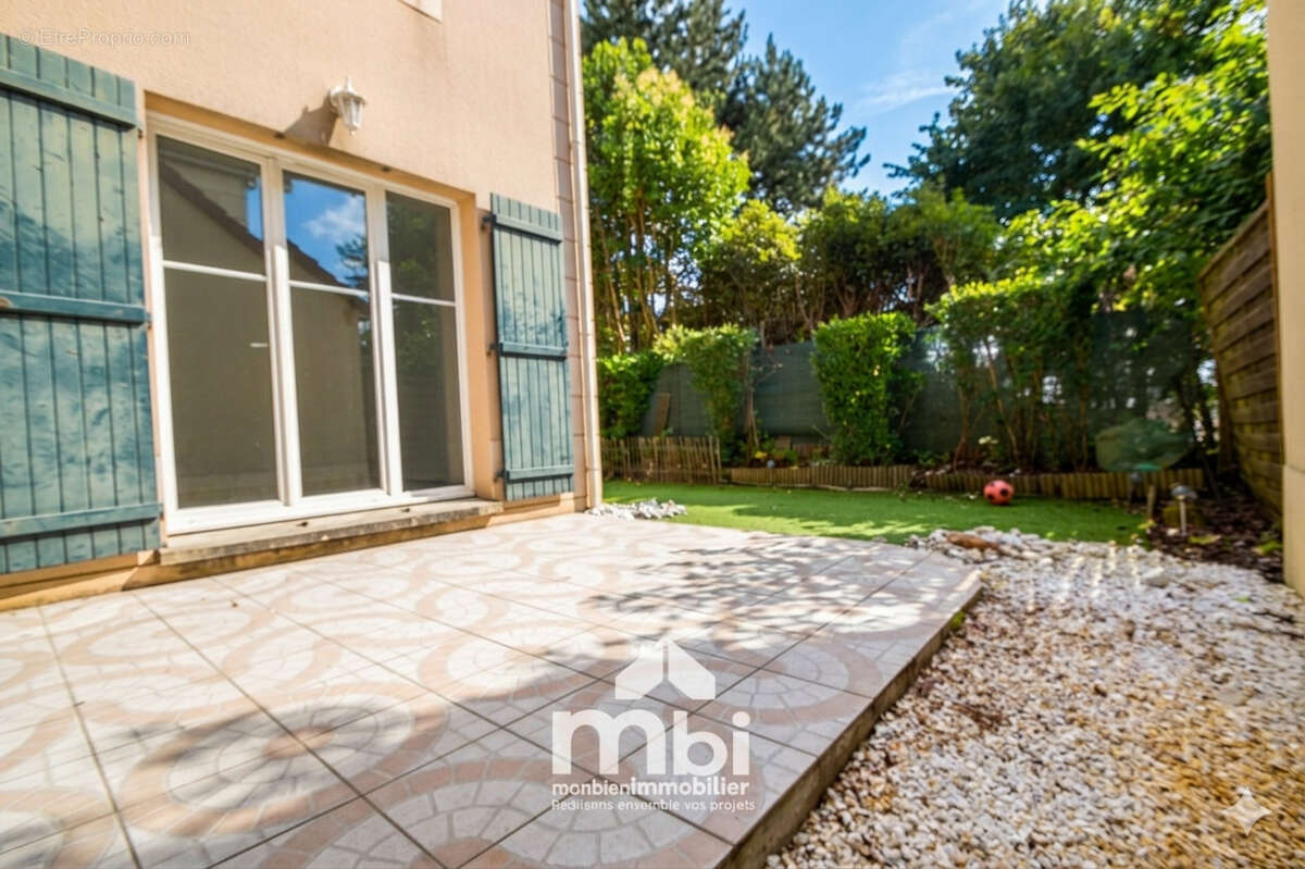 Maison à SAINT-WITZ