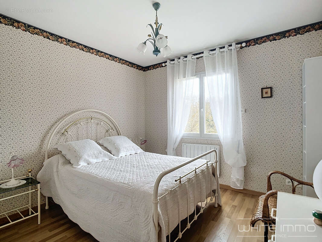 Maison à FRANCHEVILLE