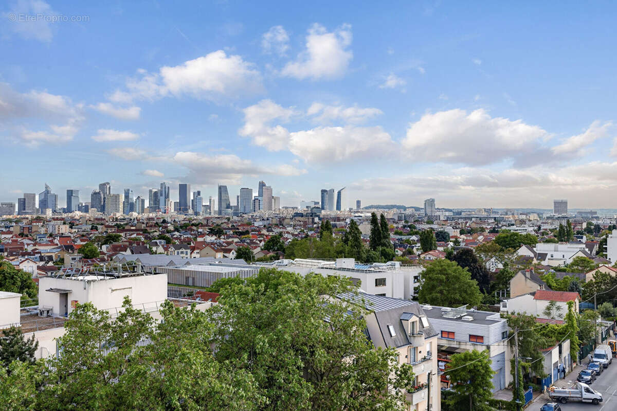 Appartement à COLOMBES