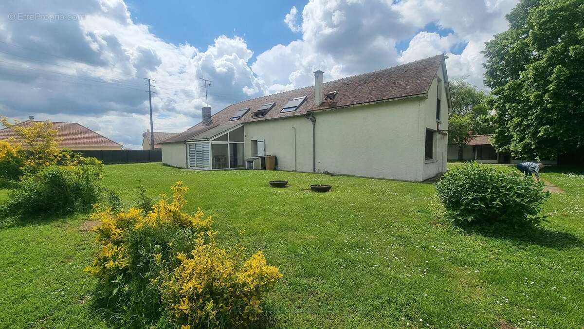 Maison à GONDREVILLE