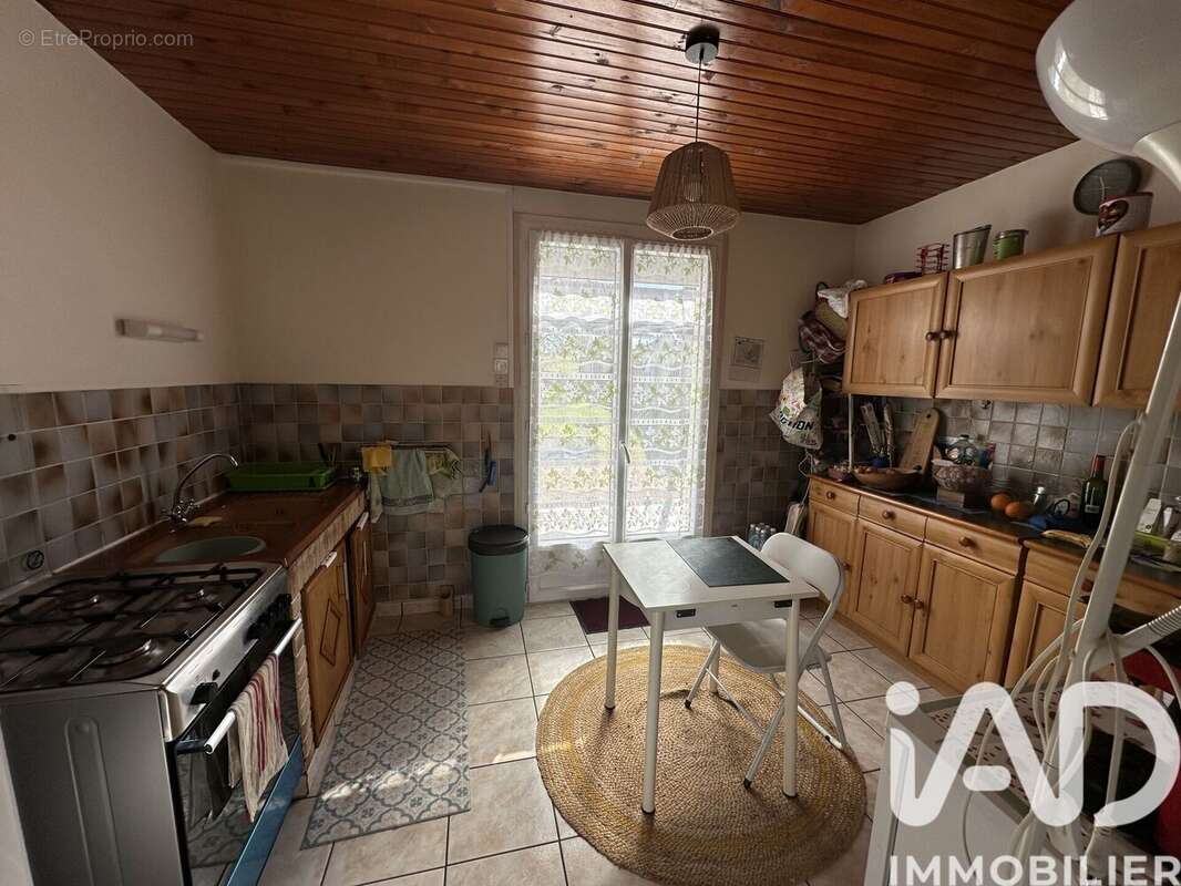 Photo 4 - Maison à CHEZAL-BENOIT