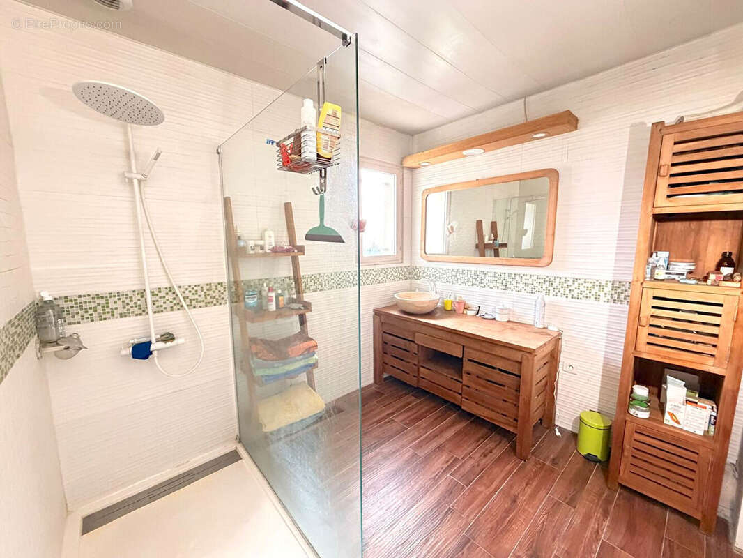 Maison T5 avec piscine et jardin à vendre à Gujan-Mestras - photo 16
