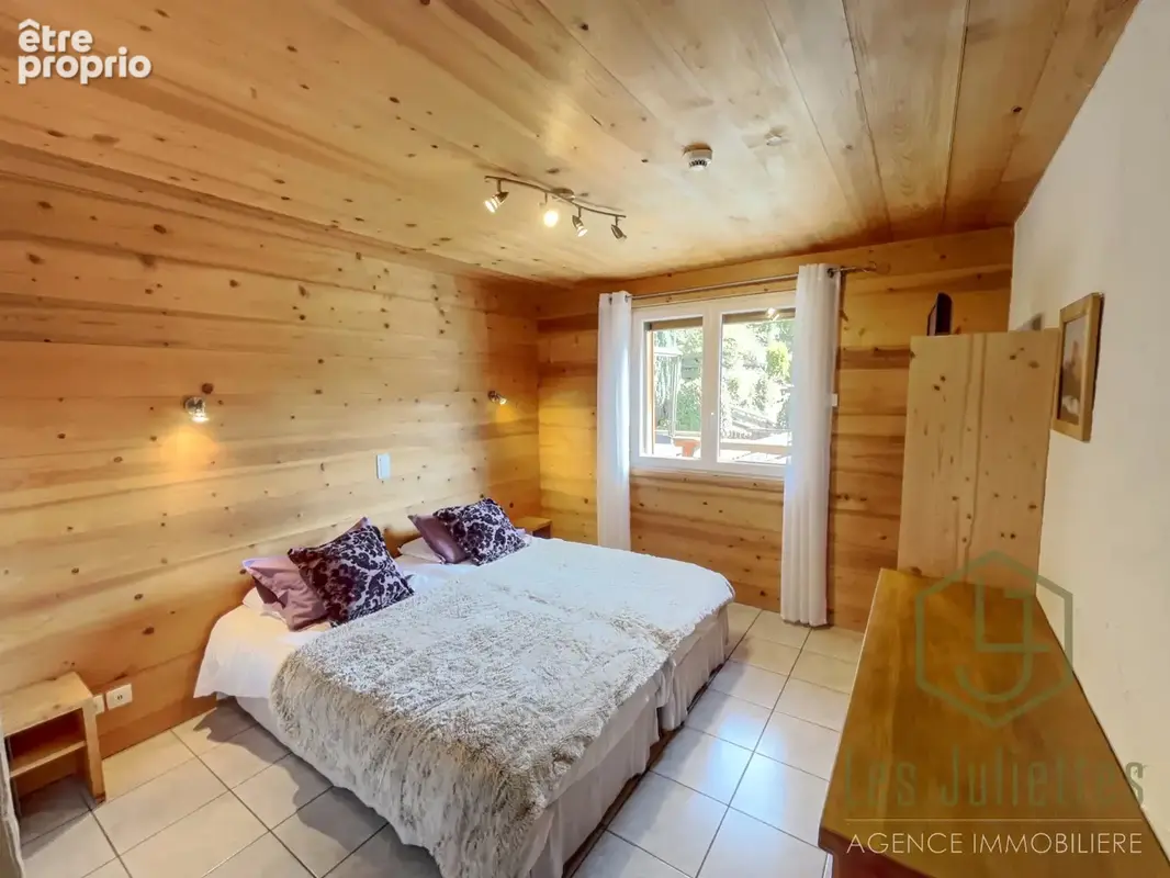 Chalet avec vues dégagées et emplacement priviligié - photo 13