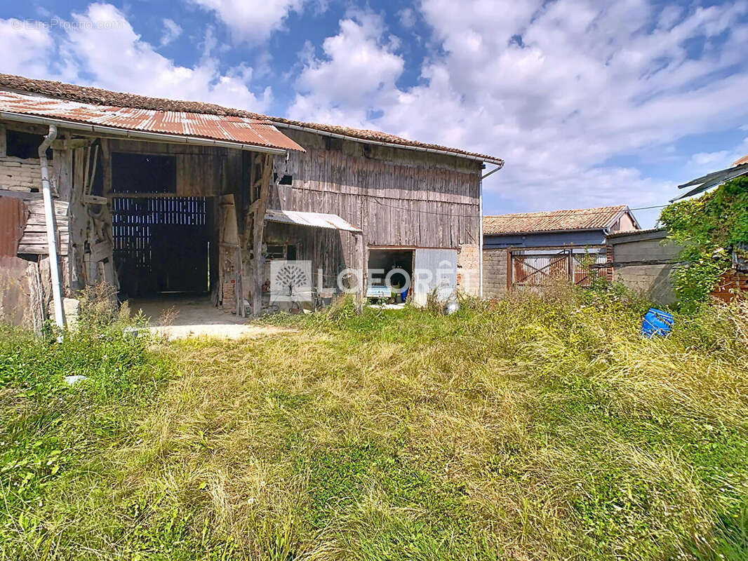 VALMY - Corps de ferme à rénover - photo 2