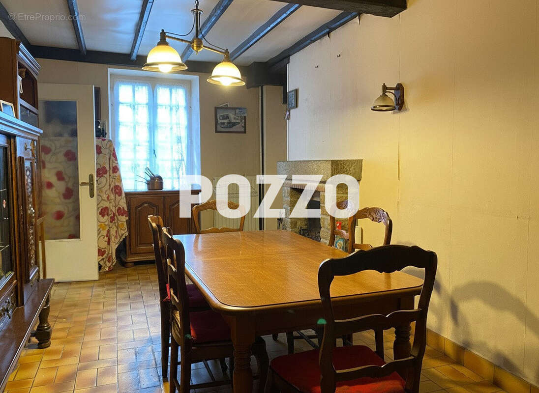 Maison à SAINT-VAAST-LA-HOUGUE