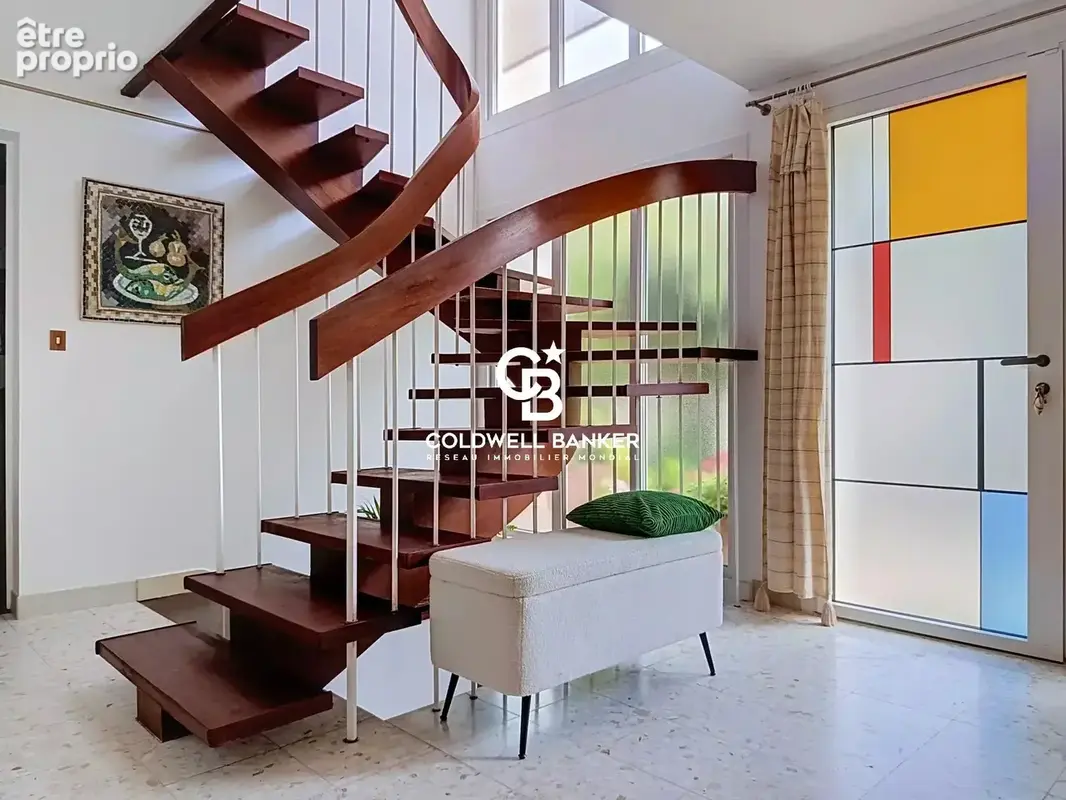 Photo Maison à Saintes au prix de 490 000€