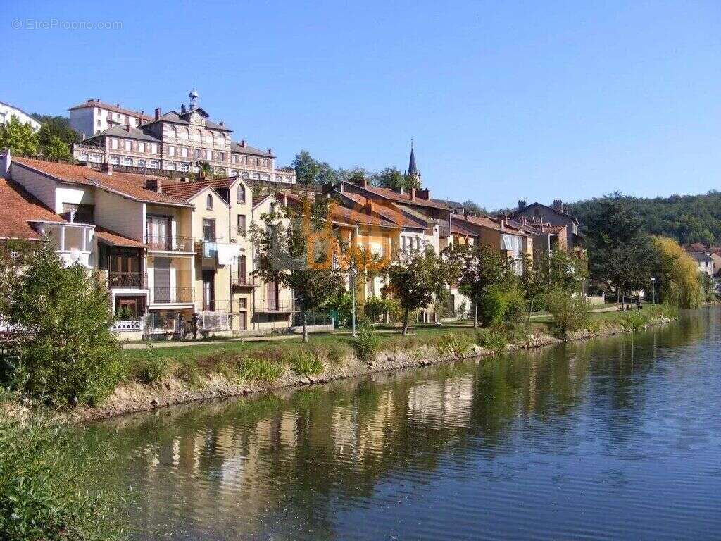 Appartement à AUBIN