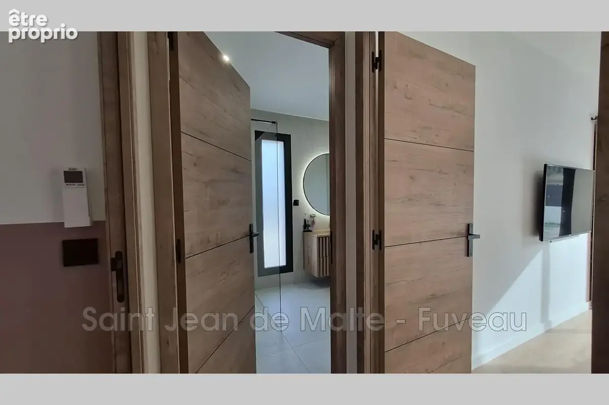 Maison 4 pièces 103 m² à vendre à Rousset (13790) - photo 9