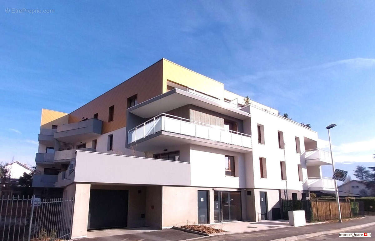 Appartement à MEYLAN