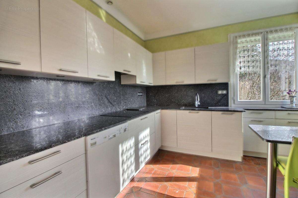 Maison à LA RICAMARIE