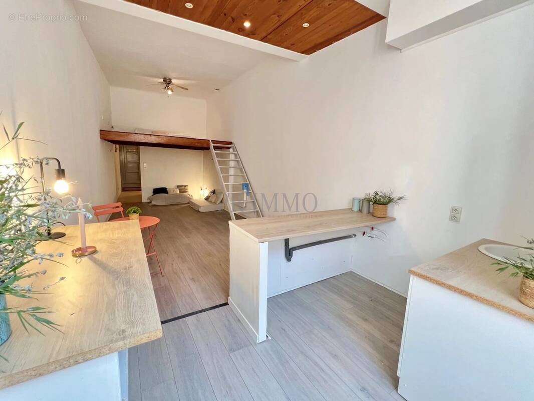 Appartement à FREJUS