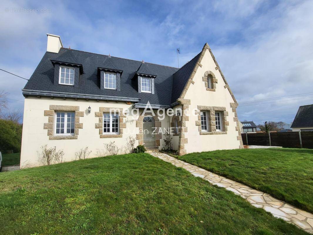 Maison à LAMBALLE