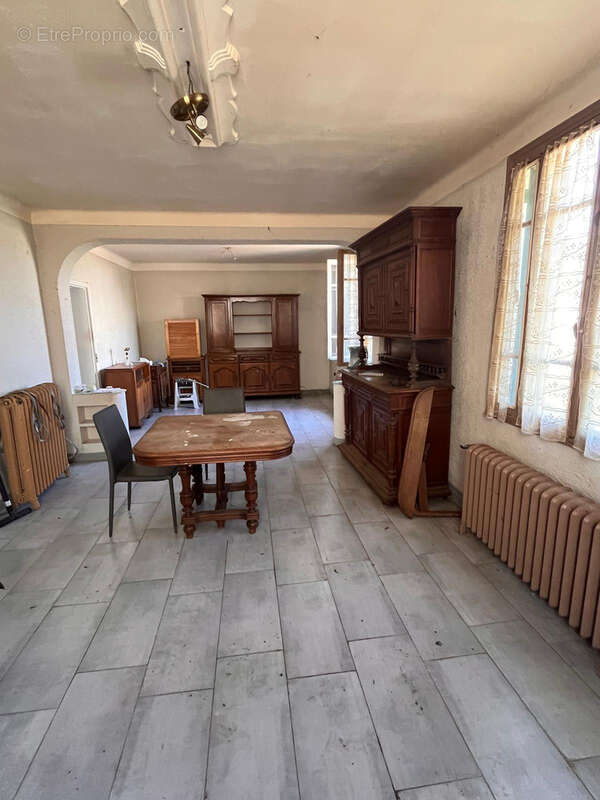 Maison à YZEURE