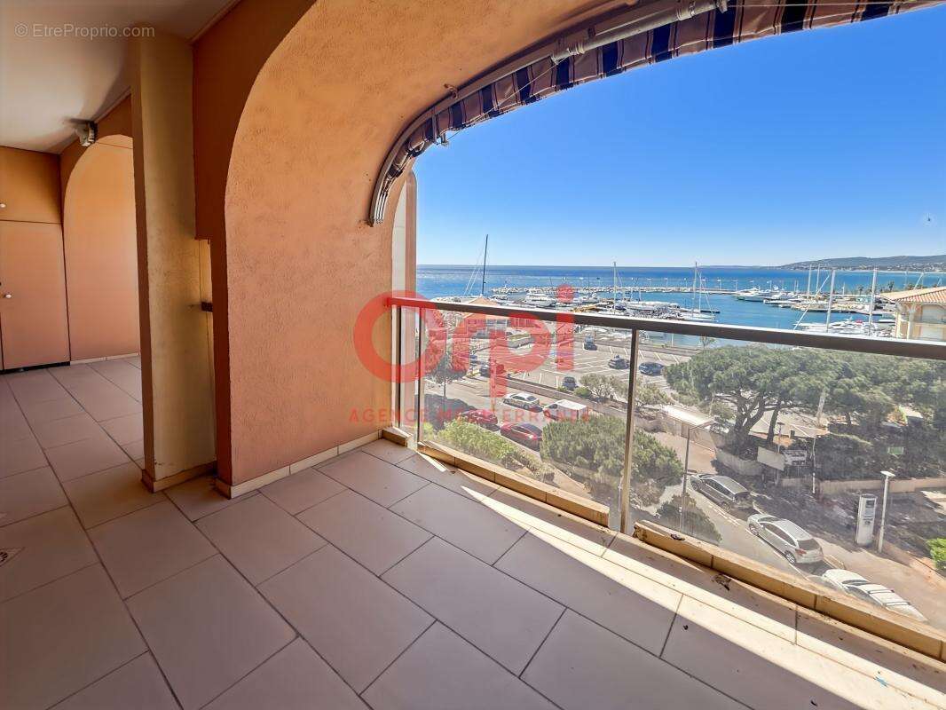 Appartement à FREJUS