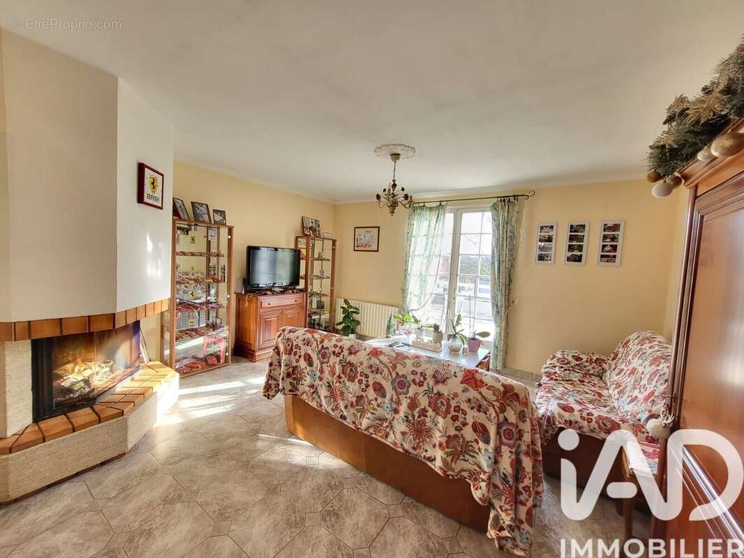 Photo 6 - Maison à CHATELLERAULT